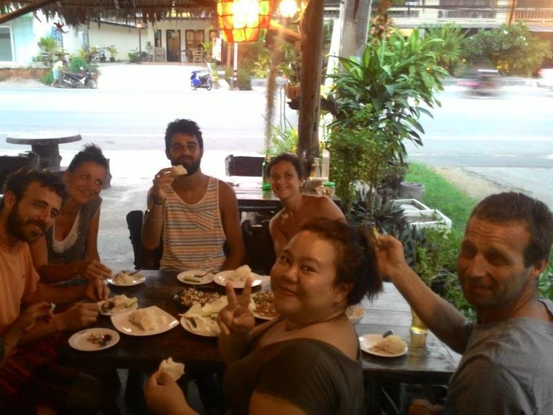 甲米 绿叶旅馆酒店 外观 照片