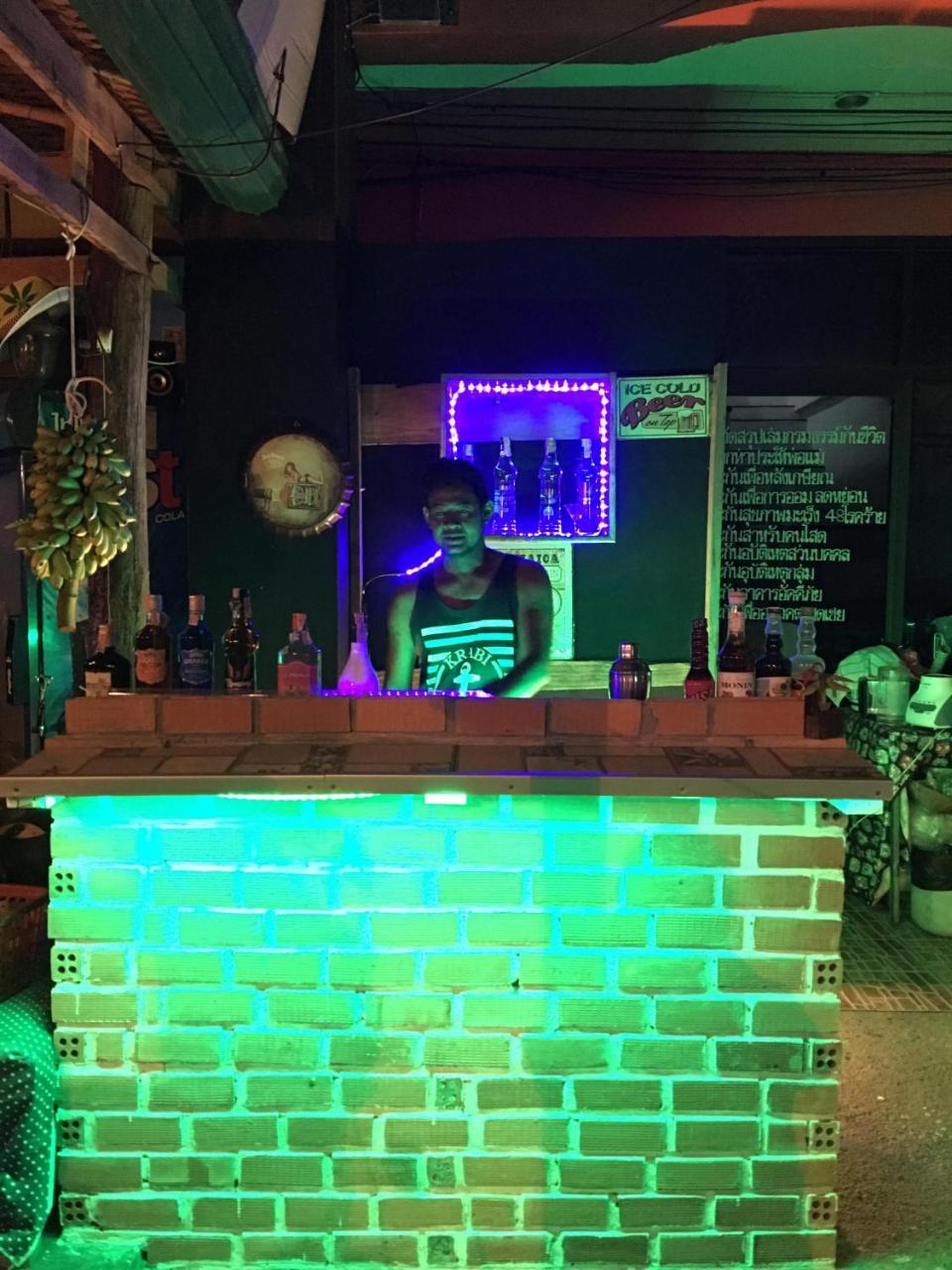 甲米 绿叶旅馆酒店 外观 照片