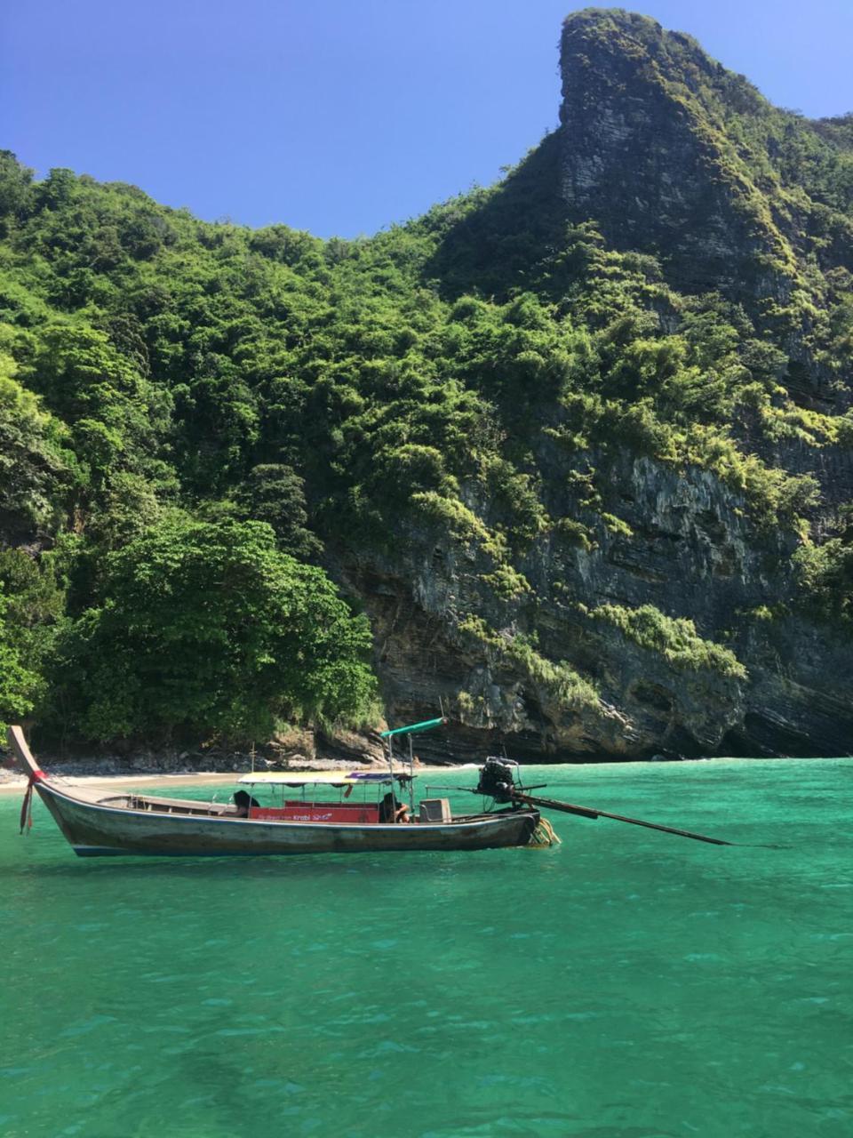 甲米 绿叶旅馆酒店 外观 照片